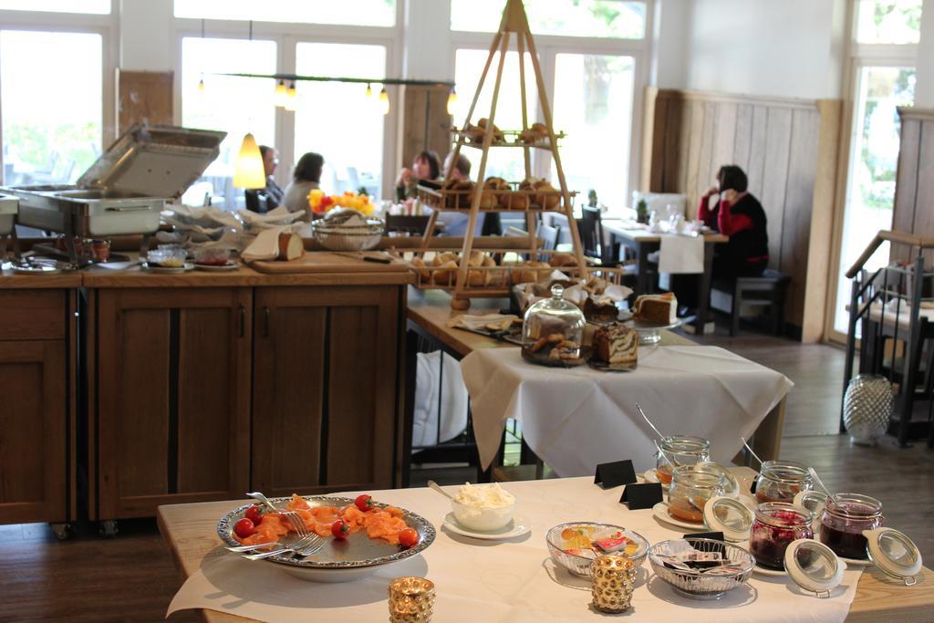 Hotel Seewirt Nonnenhorn Bagian luar foto
