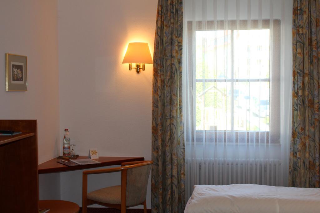 Hotel Seewirt Nonnenhorn Bagian luar foto