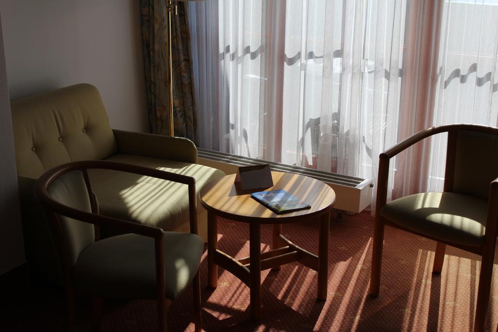 Hotel Seewirt Nonnenhorn Bagian luar foto