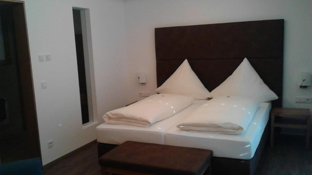 Hotel Seewirt Nonnenhorn Bagian luar foto