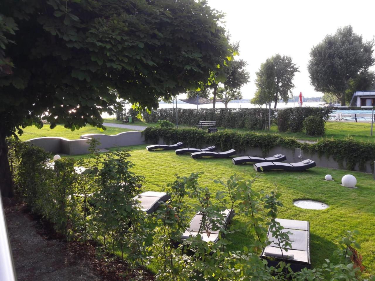 Hotel Seewirt Nonnenhorn Bagian luar foto